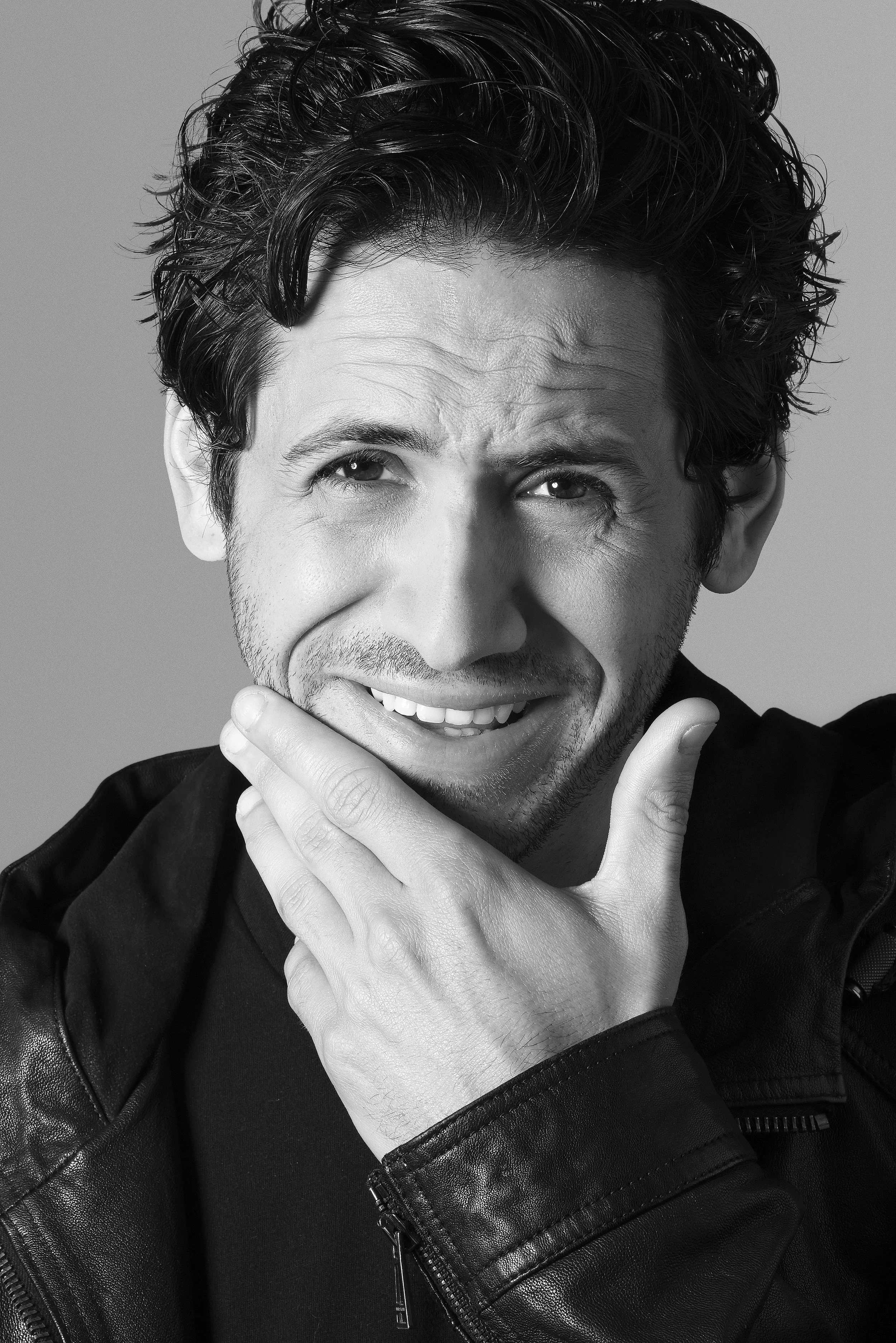 Best acting headshots in Los Angeles, Kenneth Dolin Photography specializes in theatrical headshots for the top talent agencies in Los Angeles and the best acting teachers in Los Angeles. Voted top L.A. headshot photographer.