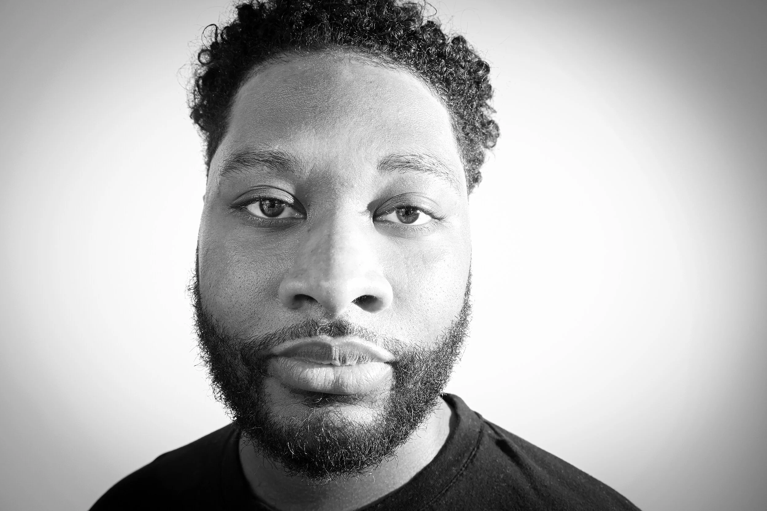 Portrait by Los Angeles photographer Kenneth Dolin. Portraits in Los Angeles. Los Angeles Headshots. Headshot photographer in Los Angeles. Los Angeles photographer. 