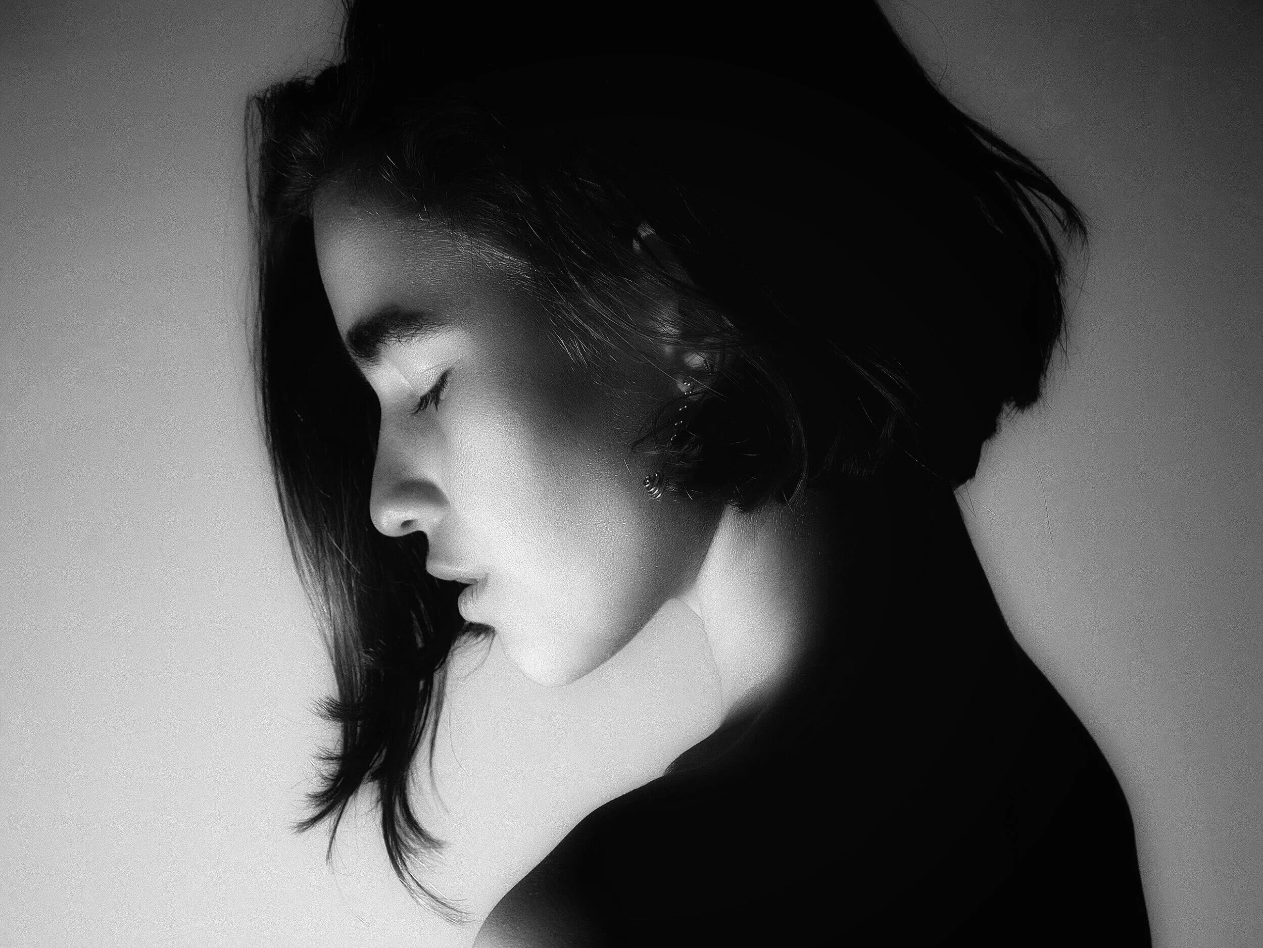 Portrait by Los Angeles photographer Kenneth Dolin. Portraits in Los Angeles. Los Angeles Headshots. Headshot photographer in Los Angeles. Los Angeles photographer. 