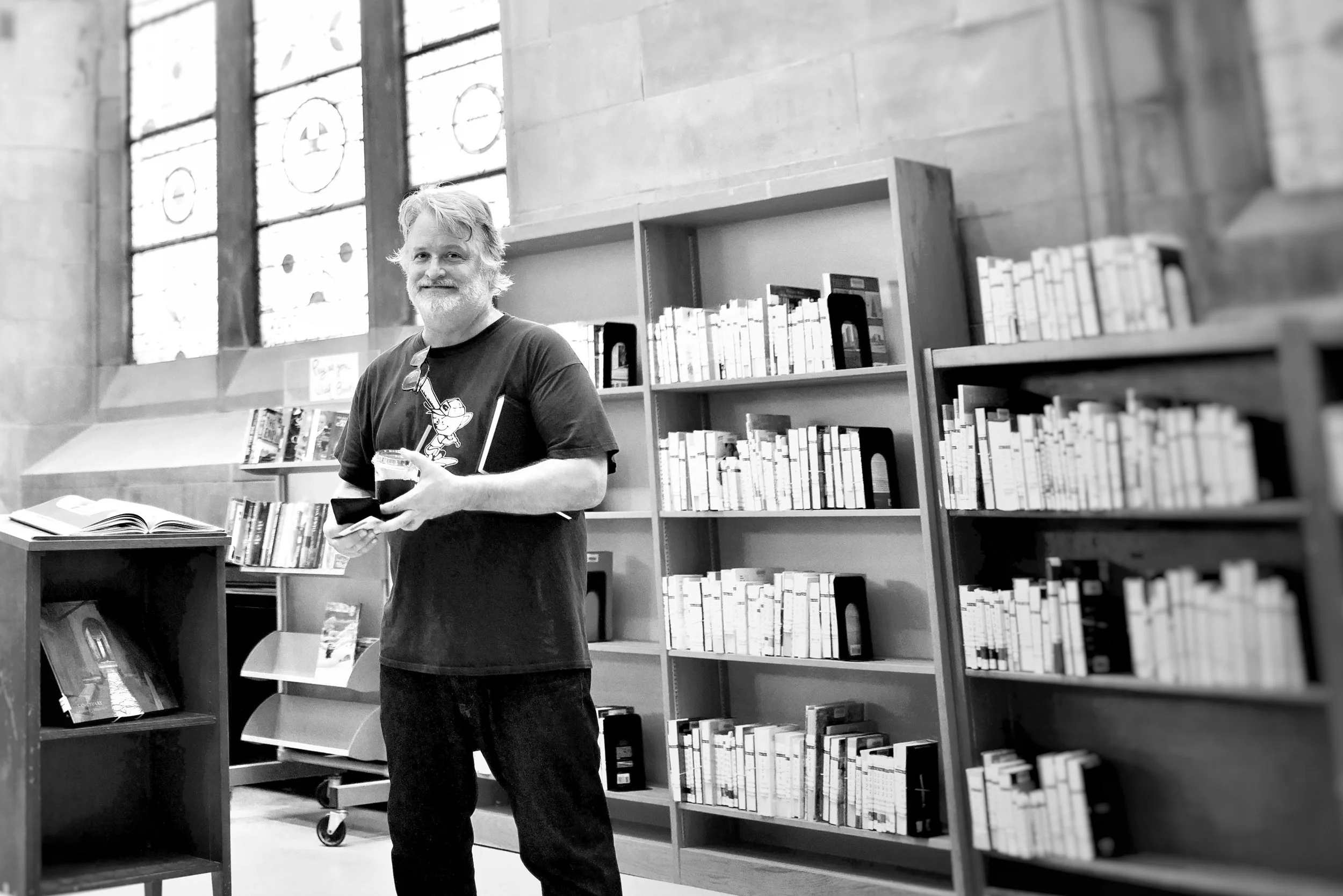 Author portrait by photographer Kendo Brown, specializing in brand-building headshots for professionals, authors, artists, technologists and media professionals. Beverly Hills headshots, Brentwood headshots, headshots in Malibu. Luxury executive phot