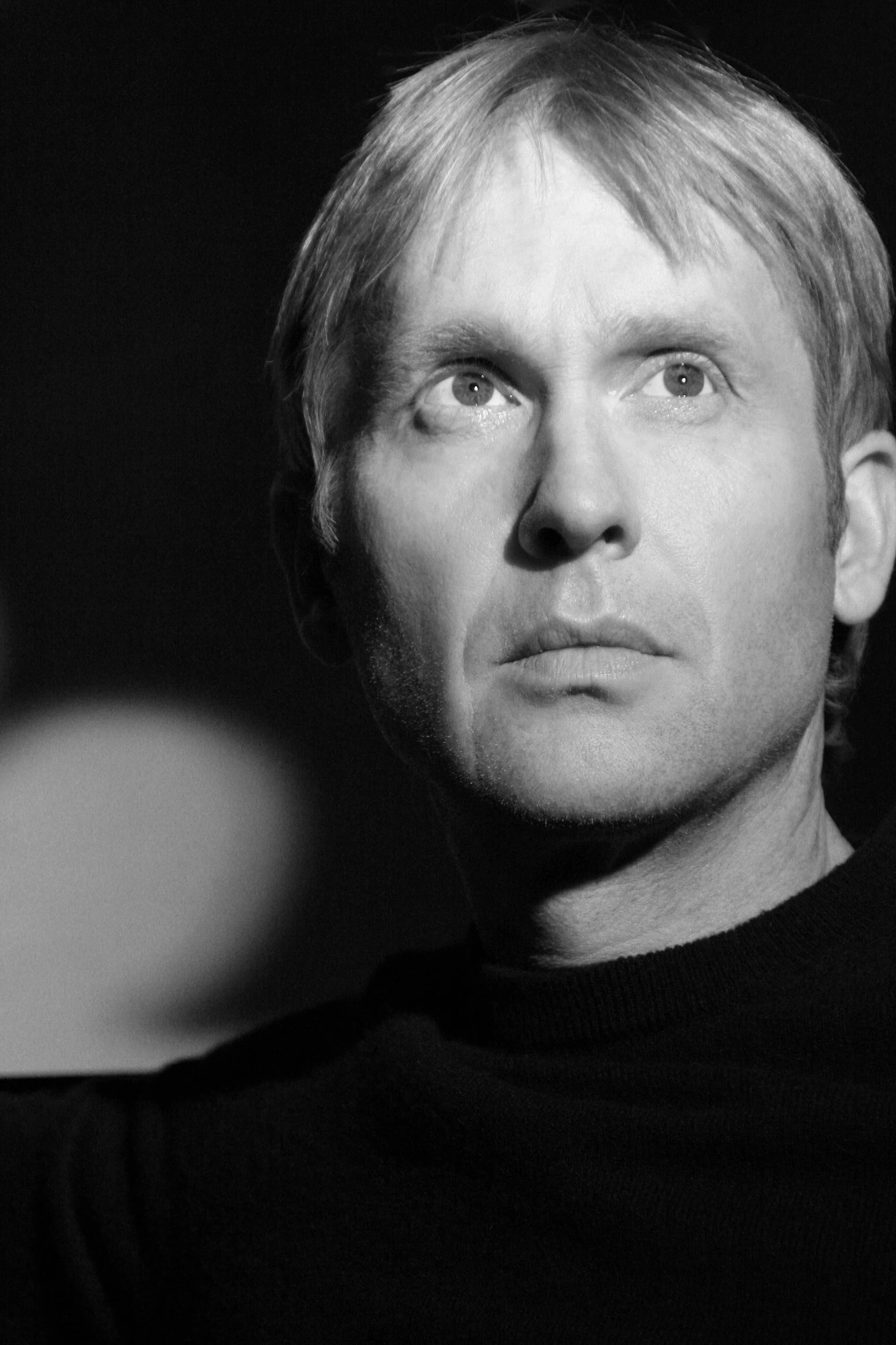 Artist portrait by top Los Angeles photographer Kendo Brown of Kendo Brown Photography specializing in brand-building headshots for professionals, artists, technologists and media professionals. Beverly Hills headshots, Brentwood headshots, headshots