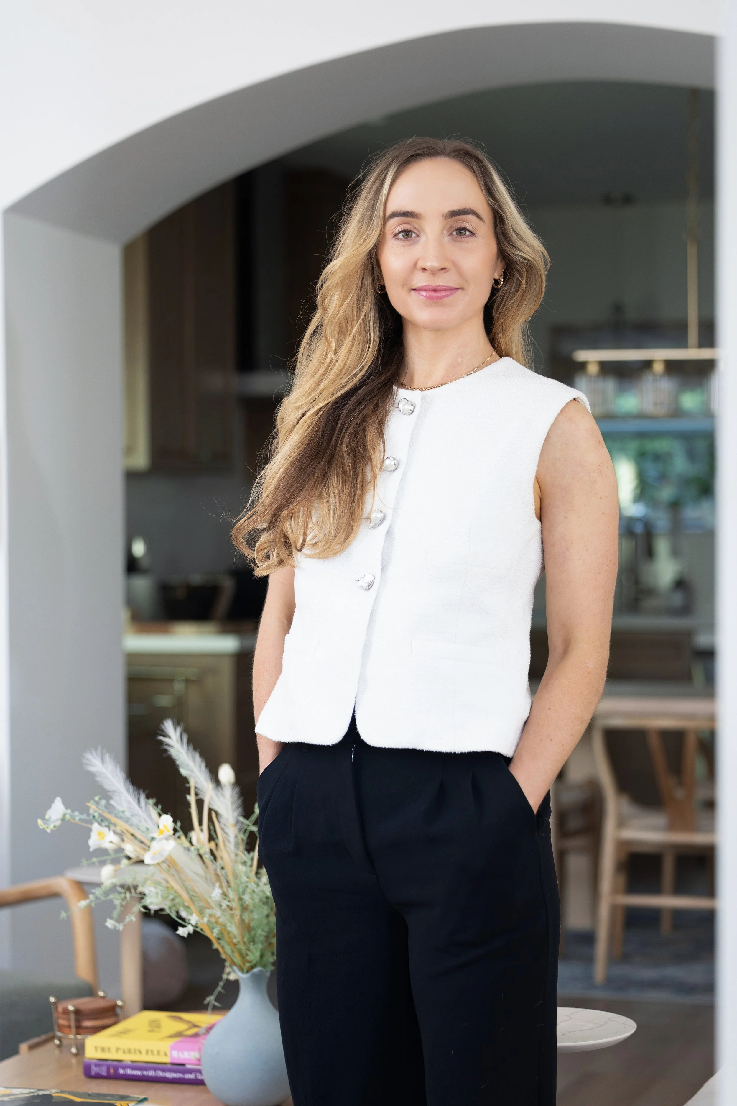 Headshots for dermatologist by Los Angeles corporate photographer Kenneth Dolin. Los Angeles headshot photographer specializing in brand-building photography, headshots for professionals, realtor headshots, corporate headshots, doctor headshots, team