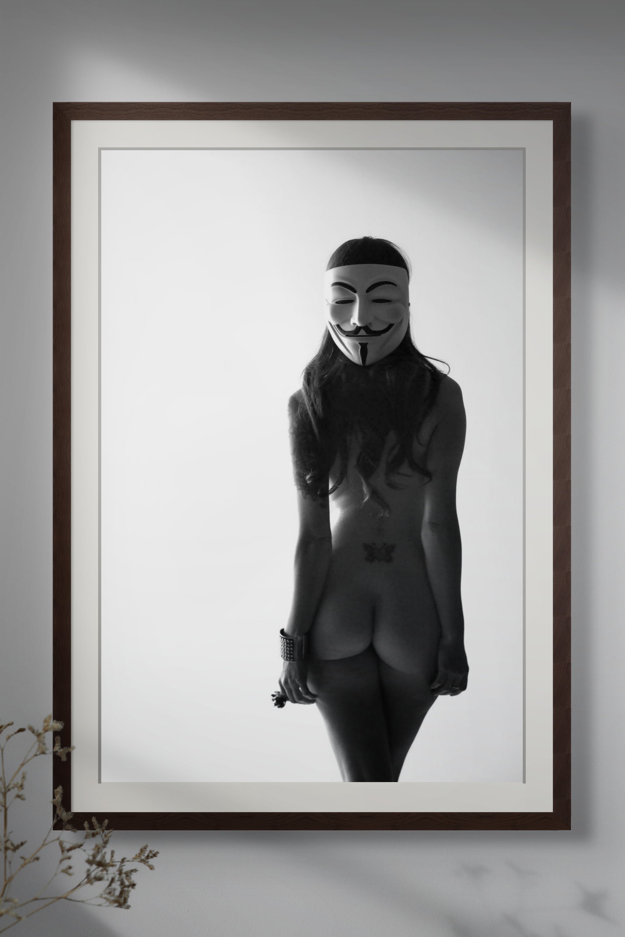 masked-full.jpg