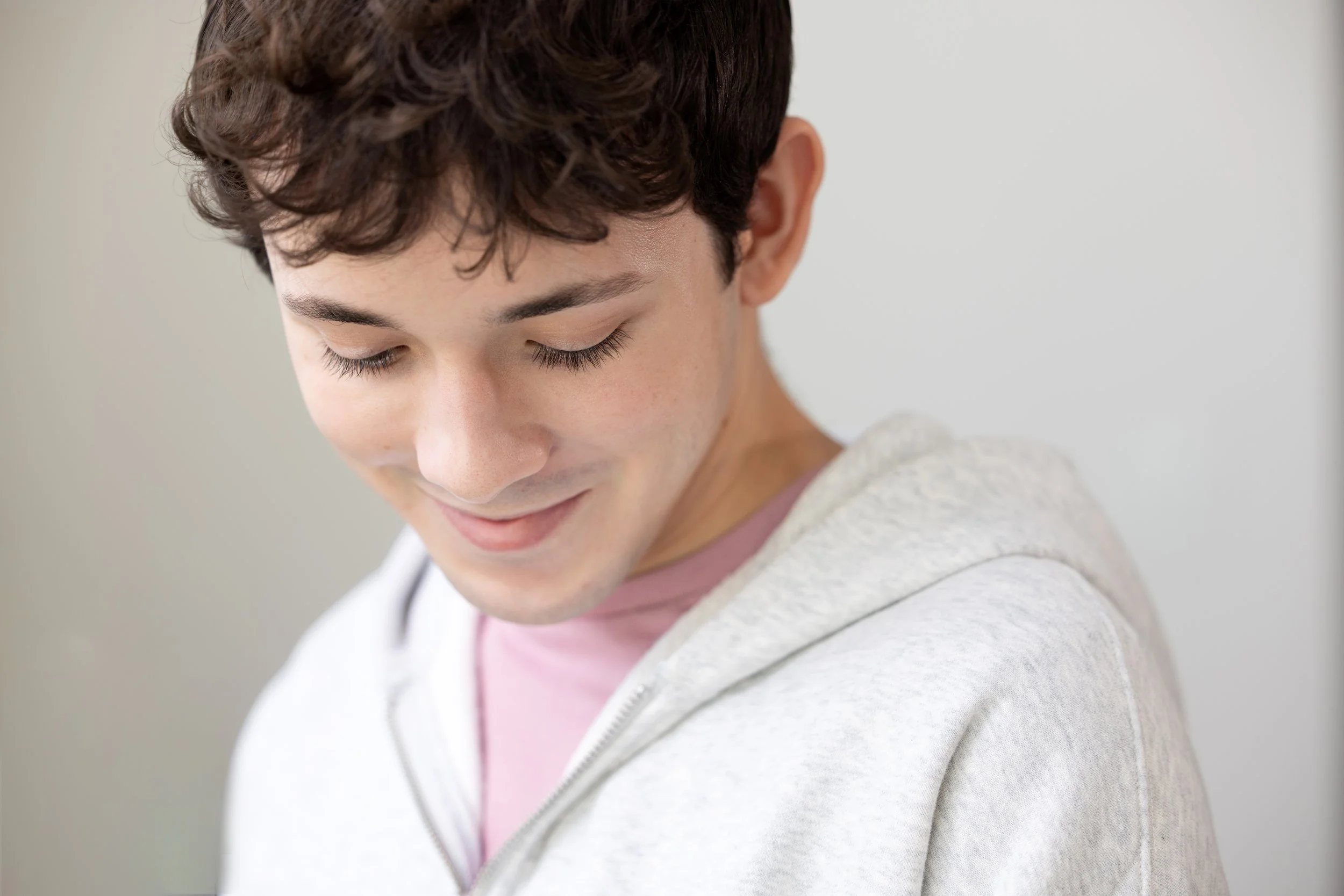 Portrait by Los Angeles photographer Kenneth Dolin. Portraits in Los Angeles. Los Angeles Headshots. Headshot photographer in Los Angeles. Los Angeles photographer. 