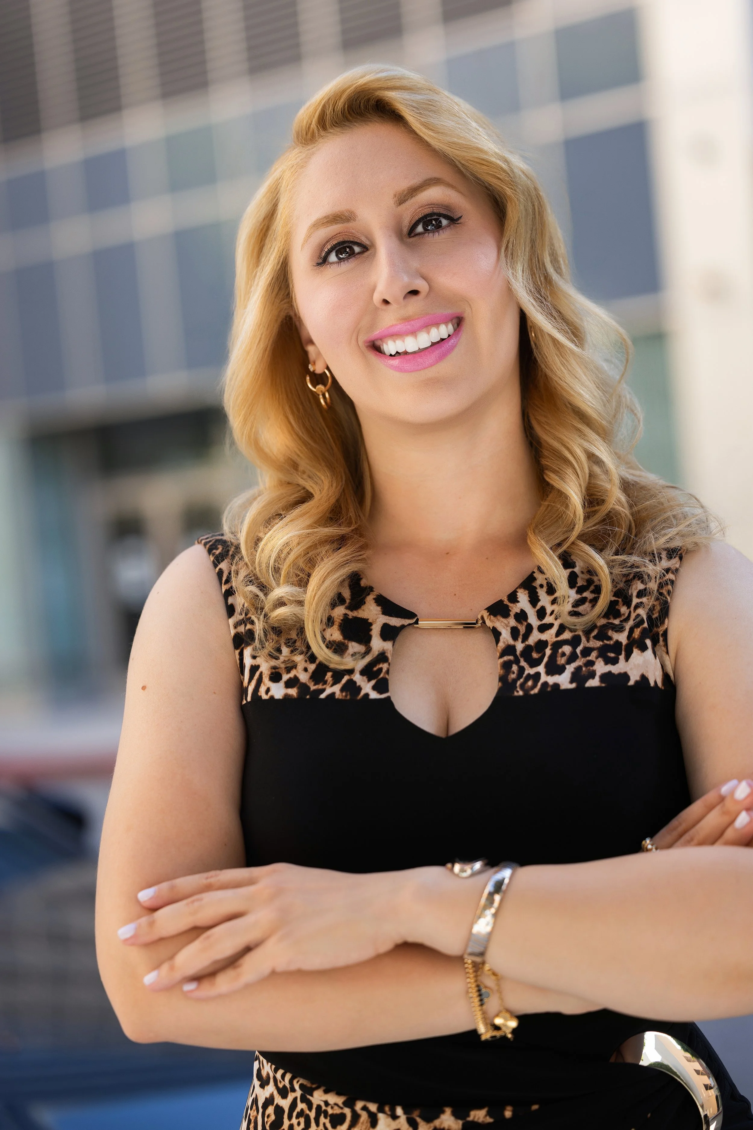 Branding photography for a Beverly Hills cosmetic dentist by Los Angeles corporate photographer Kenneth Dolin. Los Angeles headshot photographer specializing in brand-building photography, headshots for professionals, realtor headshots, corporate hea