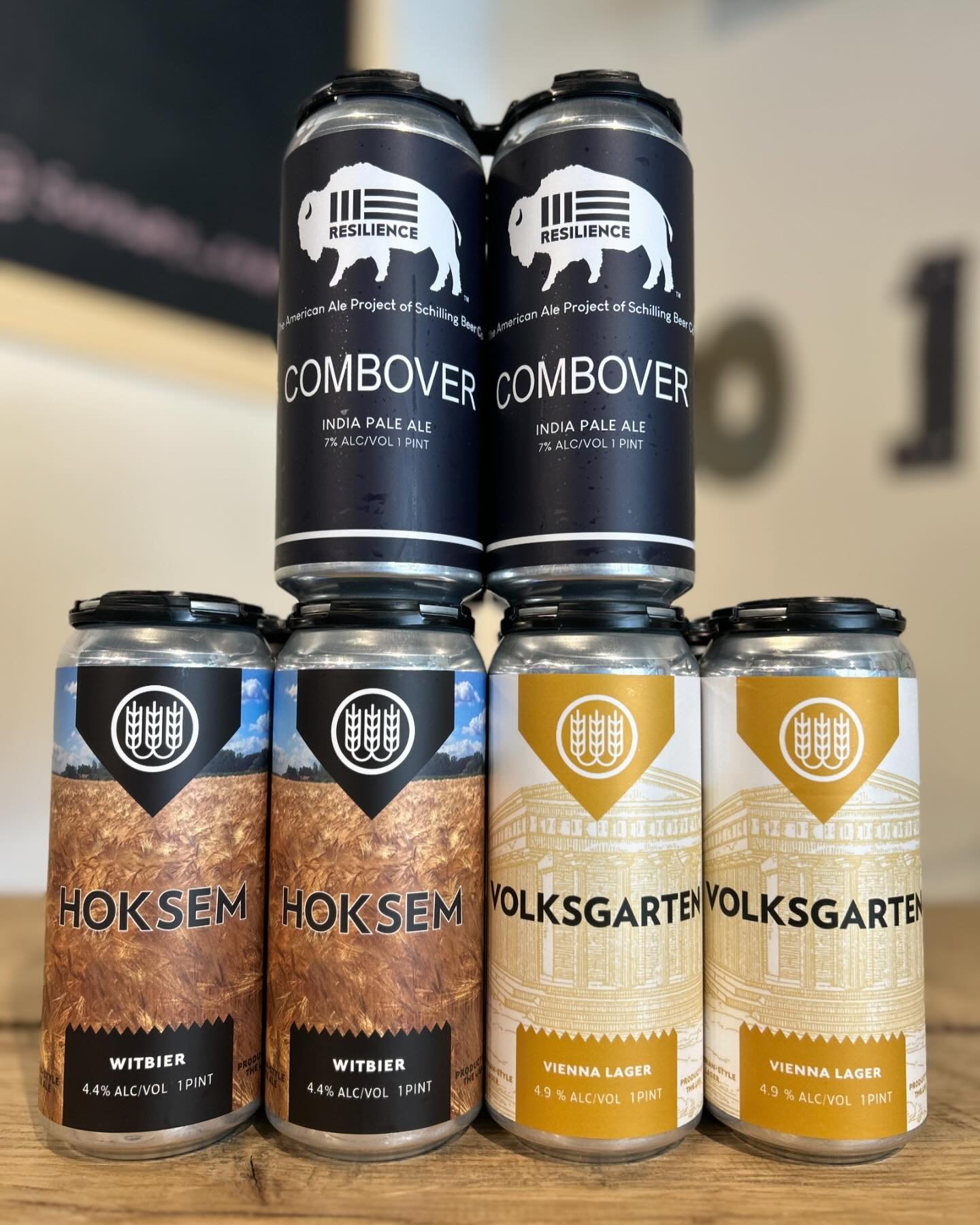 Fresh @schillingbeerco #NowAvailable #SudburyCraftBeer #TheSuds
&mdash;
Combover | India Pale Ale | 7% ABV

Citrus, strawberry and spruce notes fill the palate, Galaxy hops dominate in this American IPA.
&mdash;
Hoksem | Belgian-Style Witbier | 4.4% 