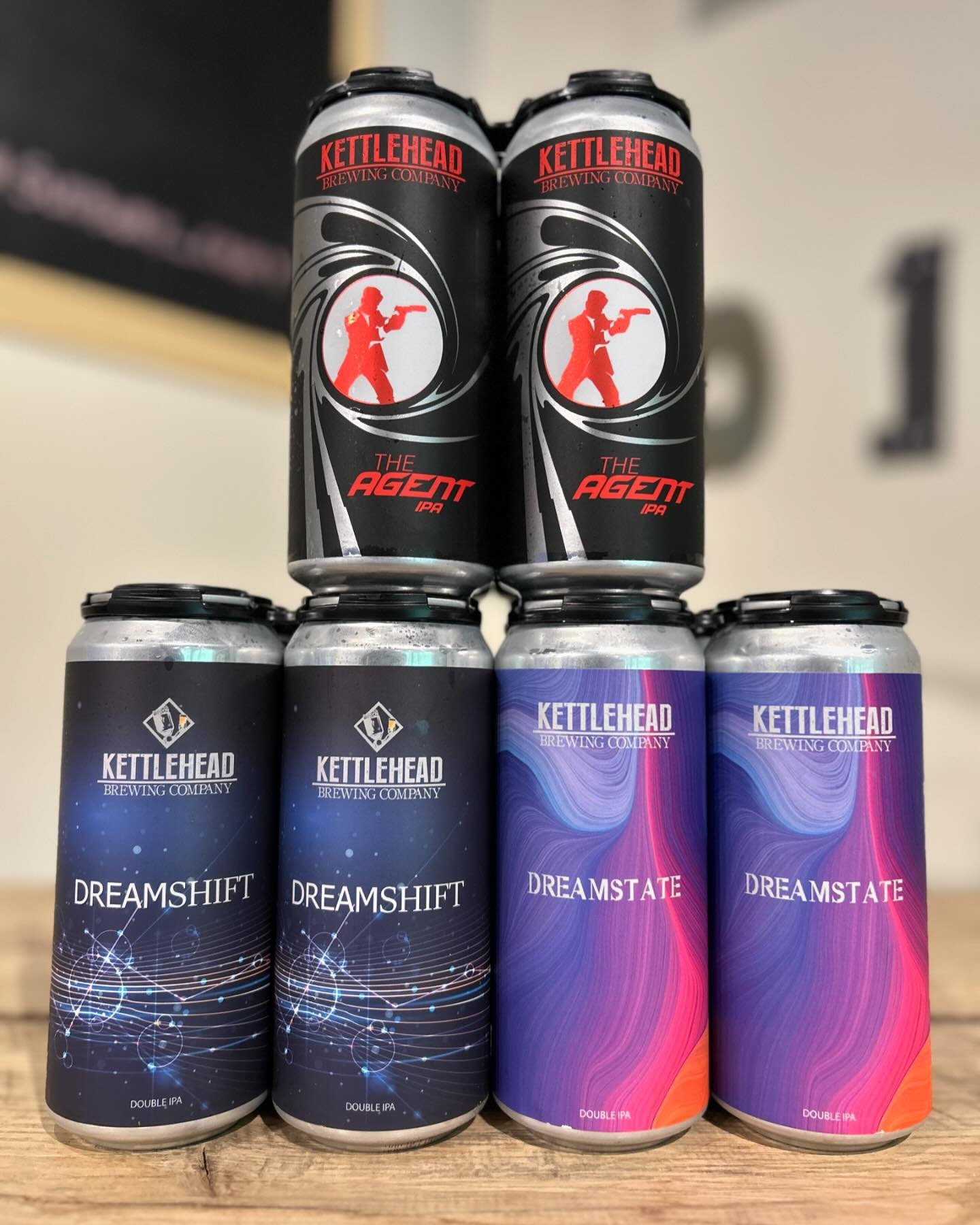 Freshy @kettleheadbrewing #NowAvailable #SudburyCraftBeer #SudburyMA
&mdash;
The Agent // IPA // 7% ABV

Our flagship IPA. Hopped exclusively with Citra, bright notes of tangerine and candied orange hit as smooth as the wind⁣⁣.
&mdash;
Dreamshift // 