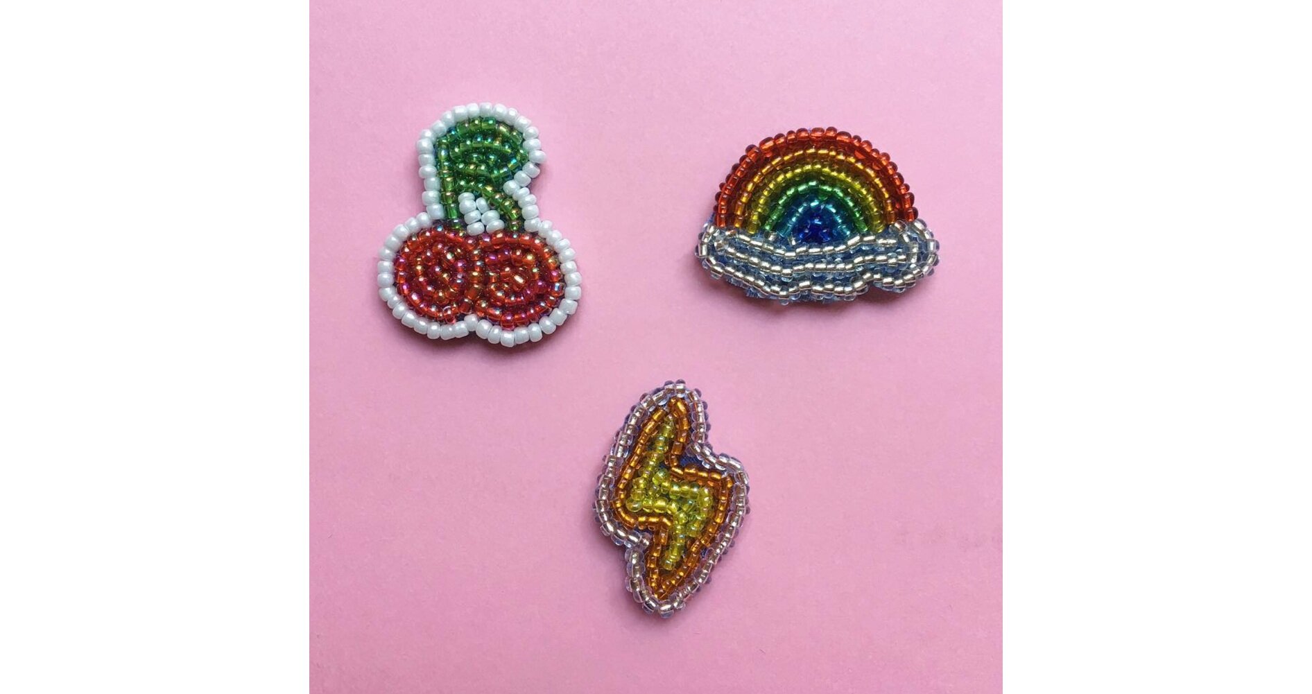  I bead embroidered these three pins. Each represents an adjective. It is a reminder to have more of each characteristic. 🍒The cherry is sassy. 🌈The rainbow is sweet.  ⚡️The lightning bolt is strong. 