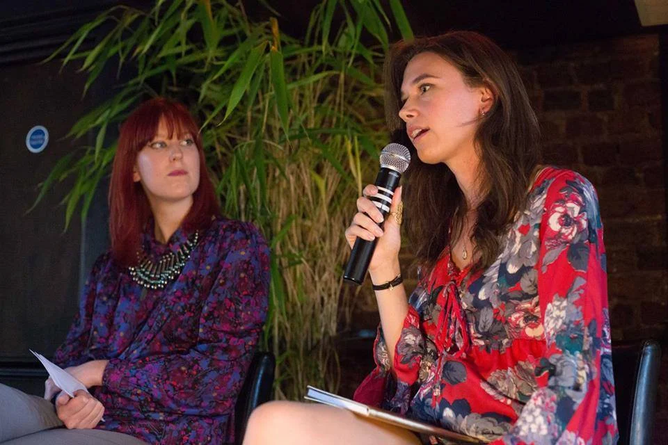 Rosie Nelson sharing her experience with Olivia Pinnock. Image courtesy of Jordan Wharf-Young