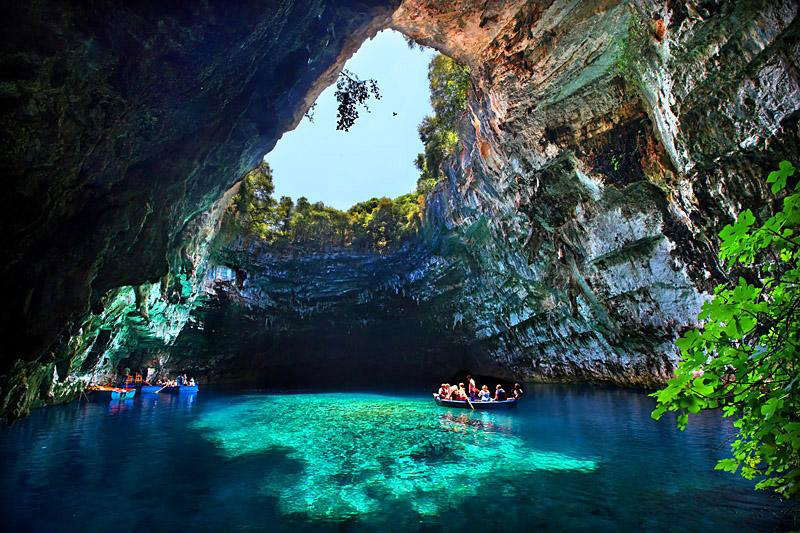 melissani-cave-kefalonia-island-greece-2.jpg