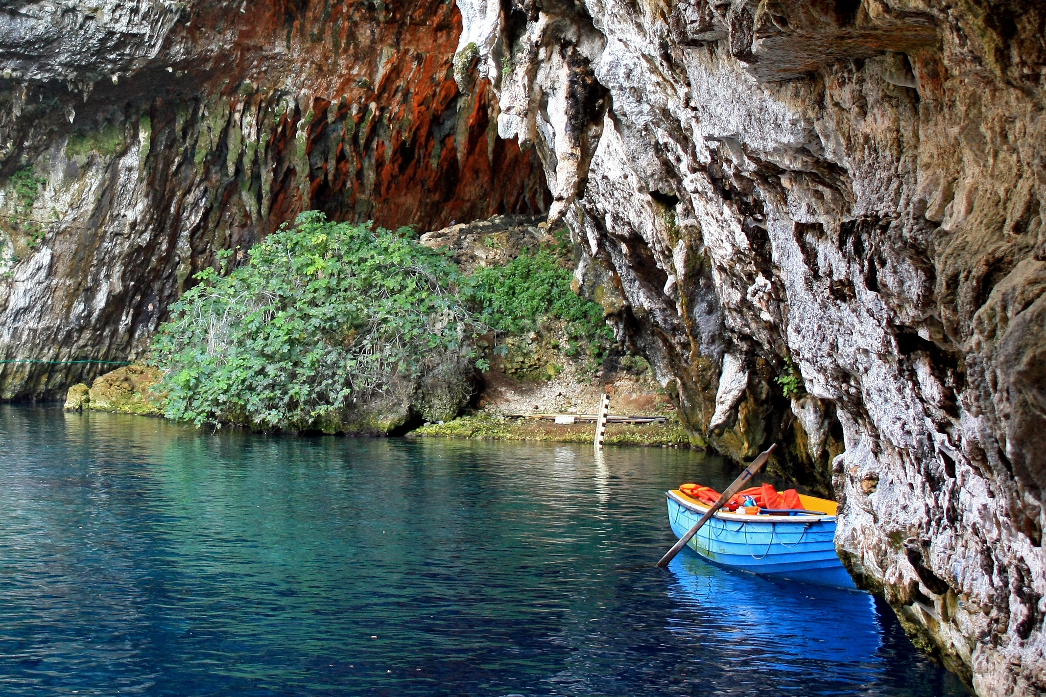 The Magnificent Lake In Melissani Cave A Unique Geological Phenomenon