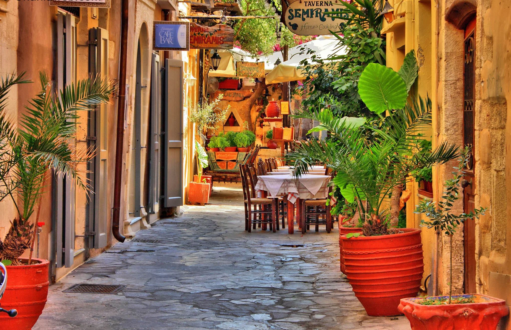 chania streett.jpg