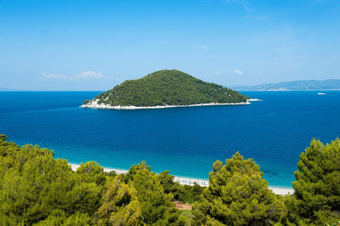 1287501274_ra_skopelos_milia_007.jpg