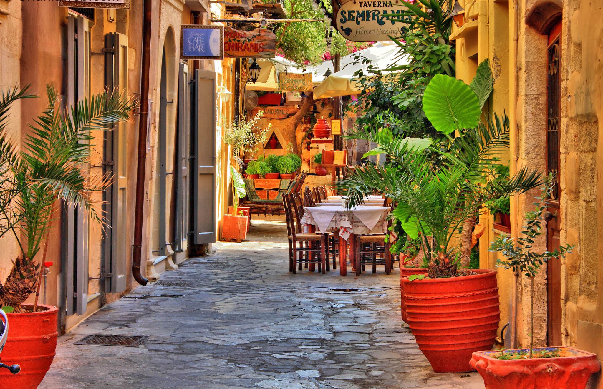 chania streett.jpg