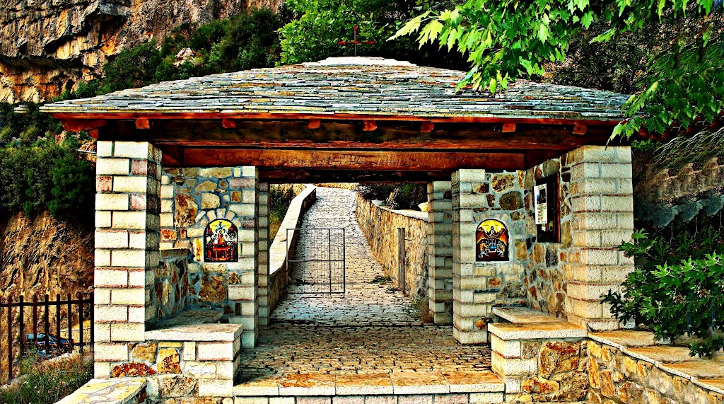 Kipina monastery... the Gate..jpg