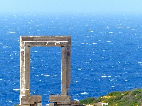 naxos gate 5.jpg
