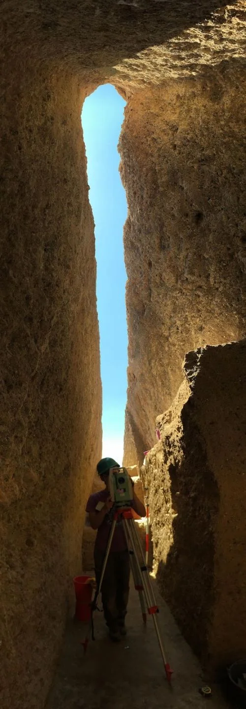 largest-mycenaean-tomb-discovered-greece_7.jpg