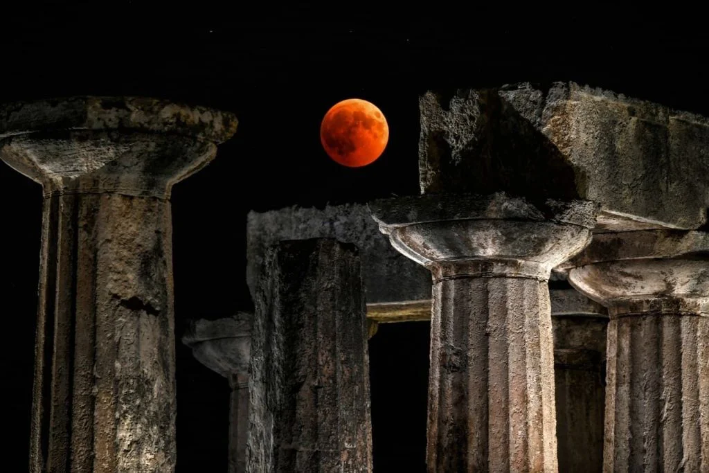 The Greeks Were the First to Predict a Lunar Eclipse in Greece 2000