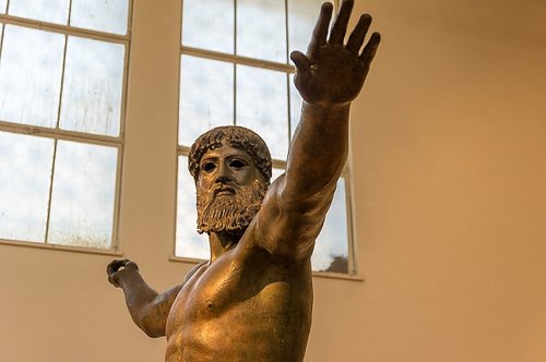 eftertænksom Hane kærtegn Artemision Bronze - Zeus or Poseidon? : A Thunderbolt, if Zeus, or a  Trident if Poseidon.