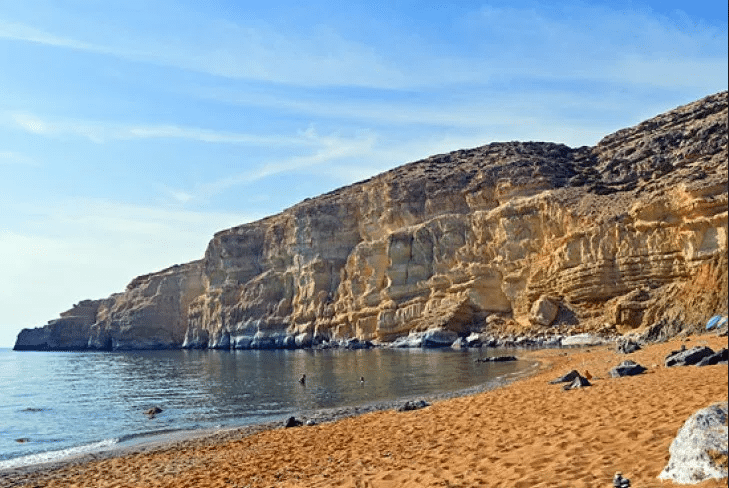 Camping beach - Antiparos2.png