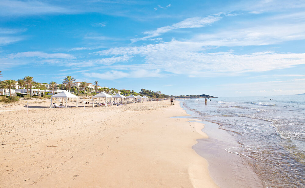 Loutra Killinis: 5 kilometer beach with sandy dunes and crystal clear water