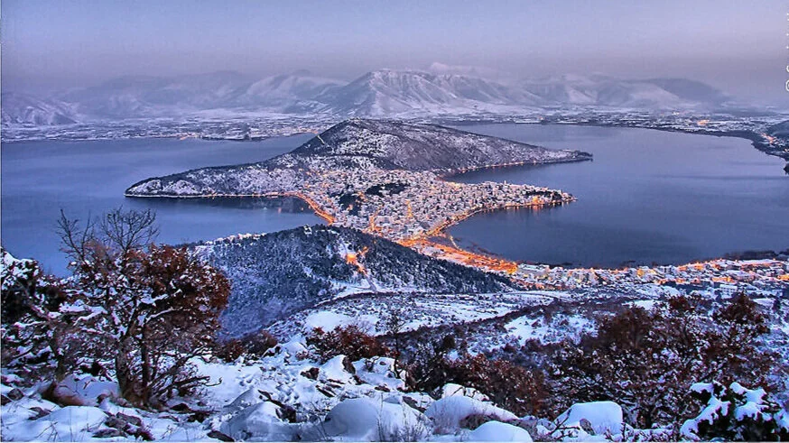 Five destinations of winter magic in Greece