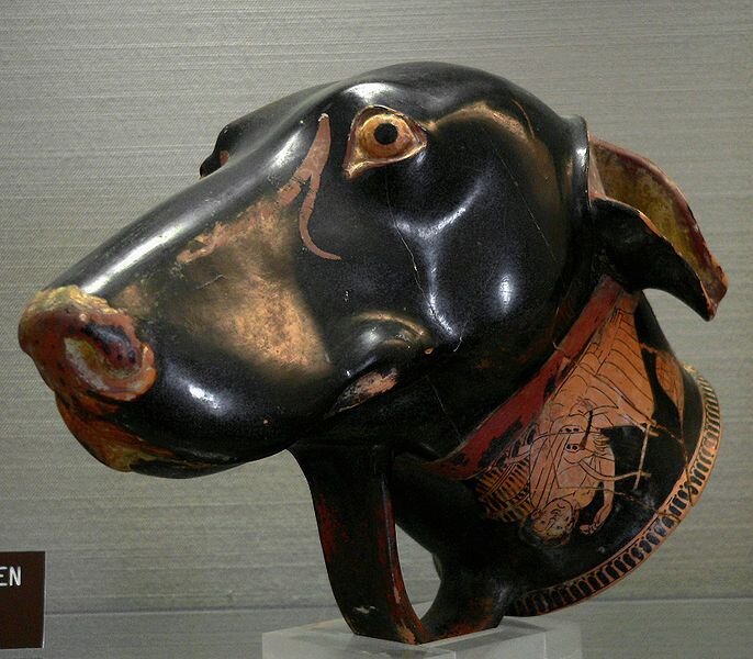 Greek rhyton in the shape of a dog's head, made by Brygos, early 5th century BC.
