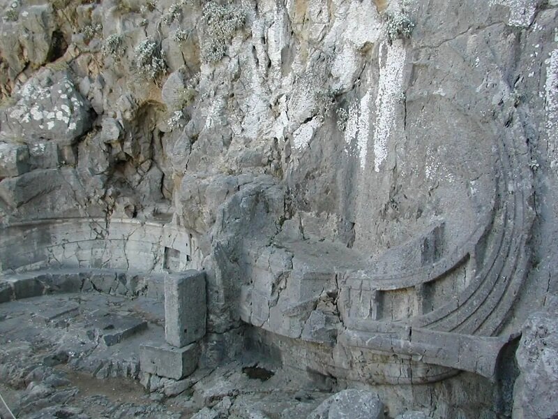 Archeology-Feature-min-1024x548.jpg