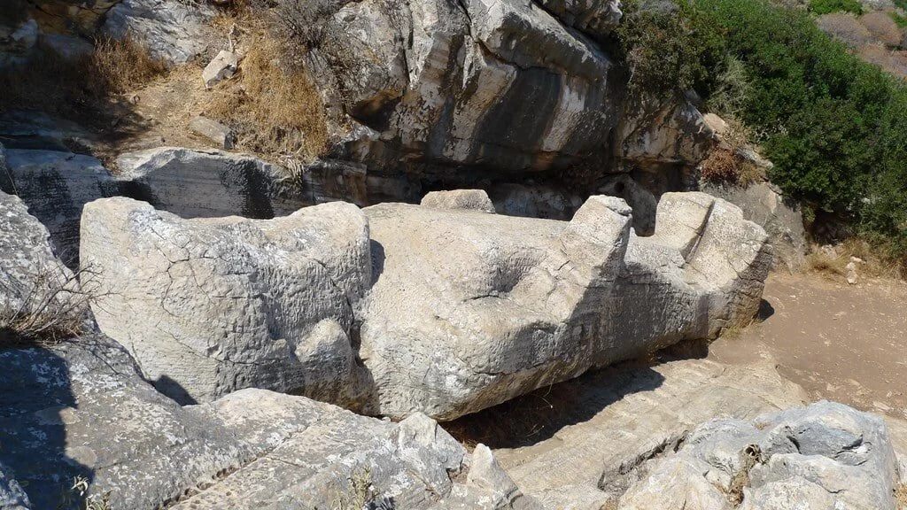 apollonas-3.jpg