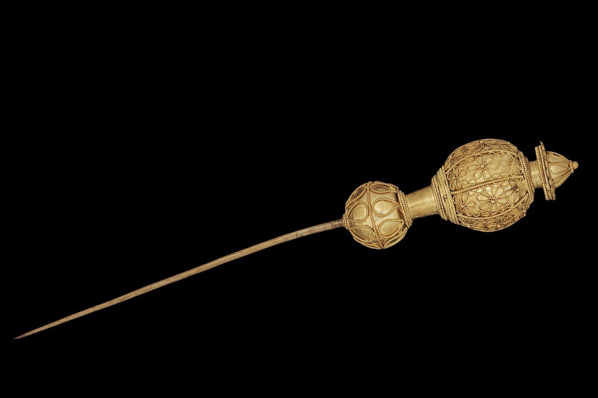   GOLD PIN, SINDOS, CIRCA 560 BC  