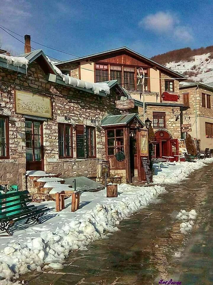 nymfaio 2.jpg