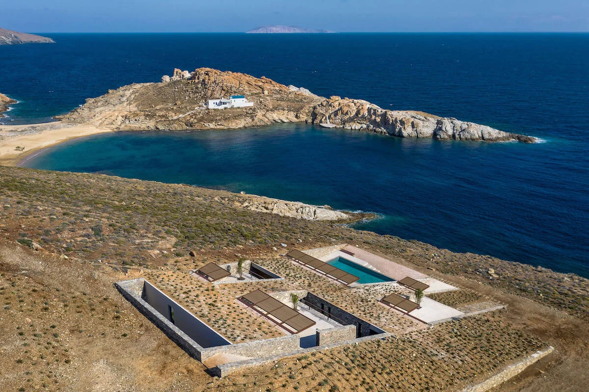 Ncaved-house-mold-architects-yiorgis-yerolymbos-serifos-island-greece-9.jpg