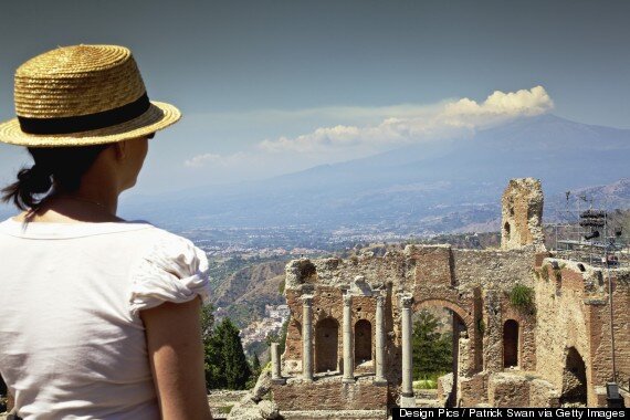 o-PEOPLE-AT-GREEK-RUINS-570.jpg