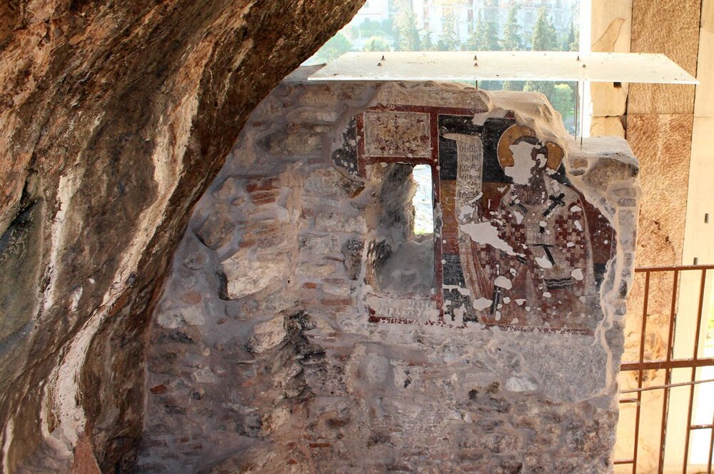 The Hierarch, which decorates the inside of the south wall of Panagia Spiliotissa after it was repaired by the Conservation Department of the Ephorate of Antiquities of Athens. The south wall, like the north wall, was fixed and mostly repointed by the marble craftsmen of the Department of Archeological Works and Studies of the Ephorate of Antiquities of Athens