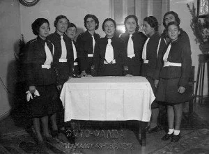 eon-greece-fascism-youth-05-300x221.jpg
