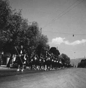 εον-στρατοπεδο-ιωαννη-μεταξας-στο-ζουμπερι-293x300.jpg