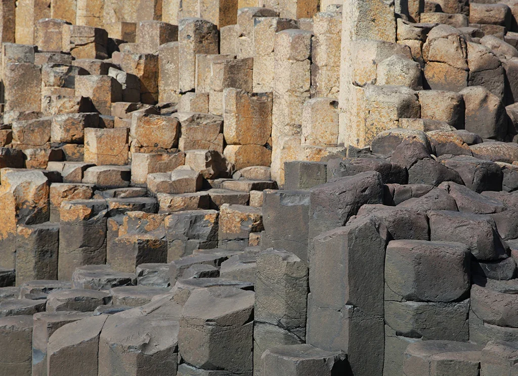 basalt-giant_s-causeway-2021-journal-2-1024x744.webp