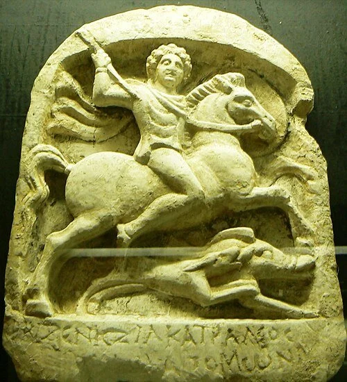 Teteven-History-museum-Thracian-god-3-century-BC.jpg