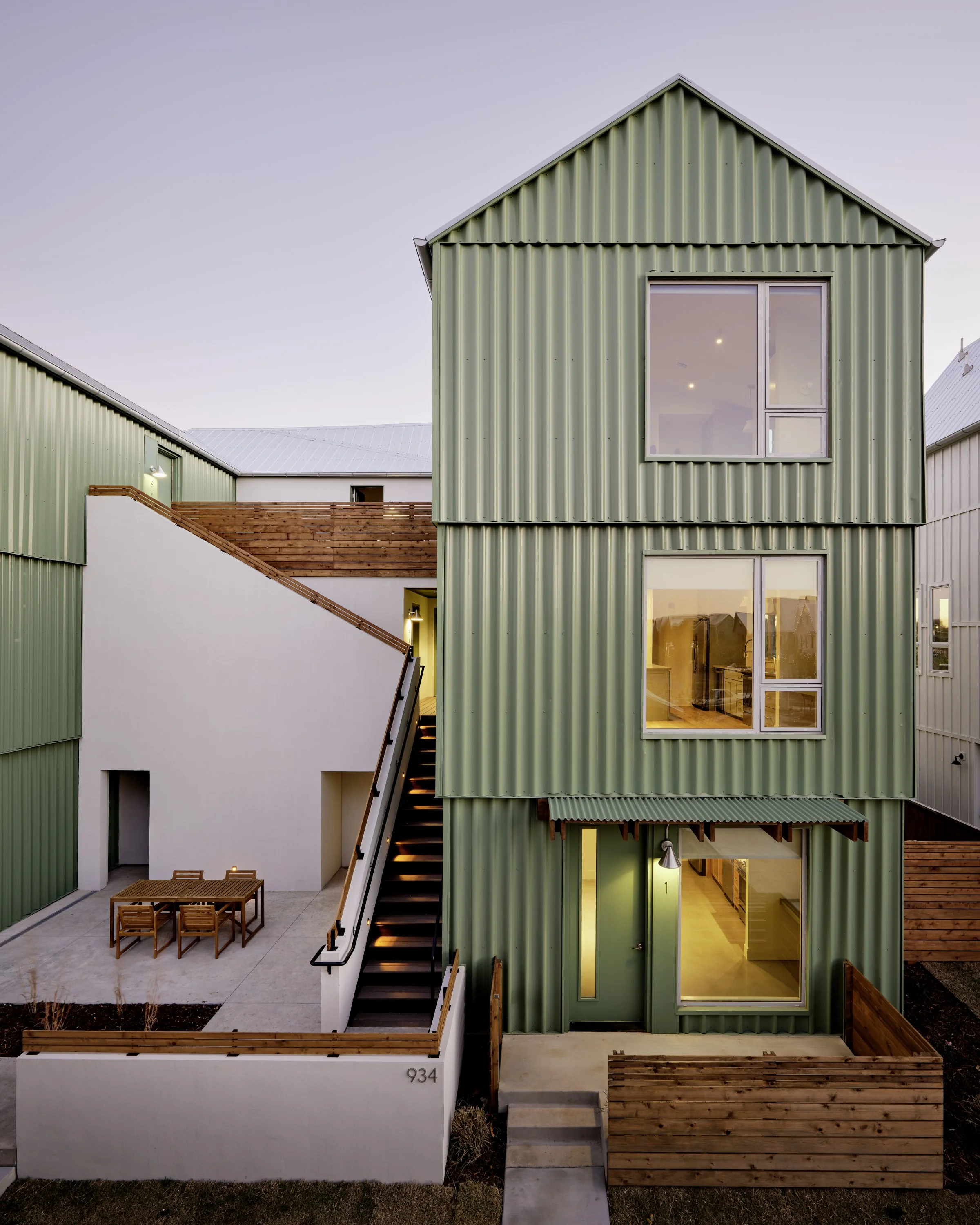 Leonid_Furmansky_Sam_Day_Two_Step_Twin_Web_ 14.jpg