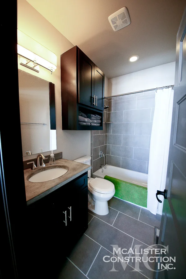 cabin-19.jpg
