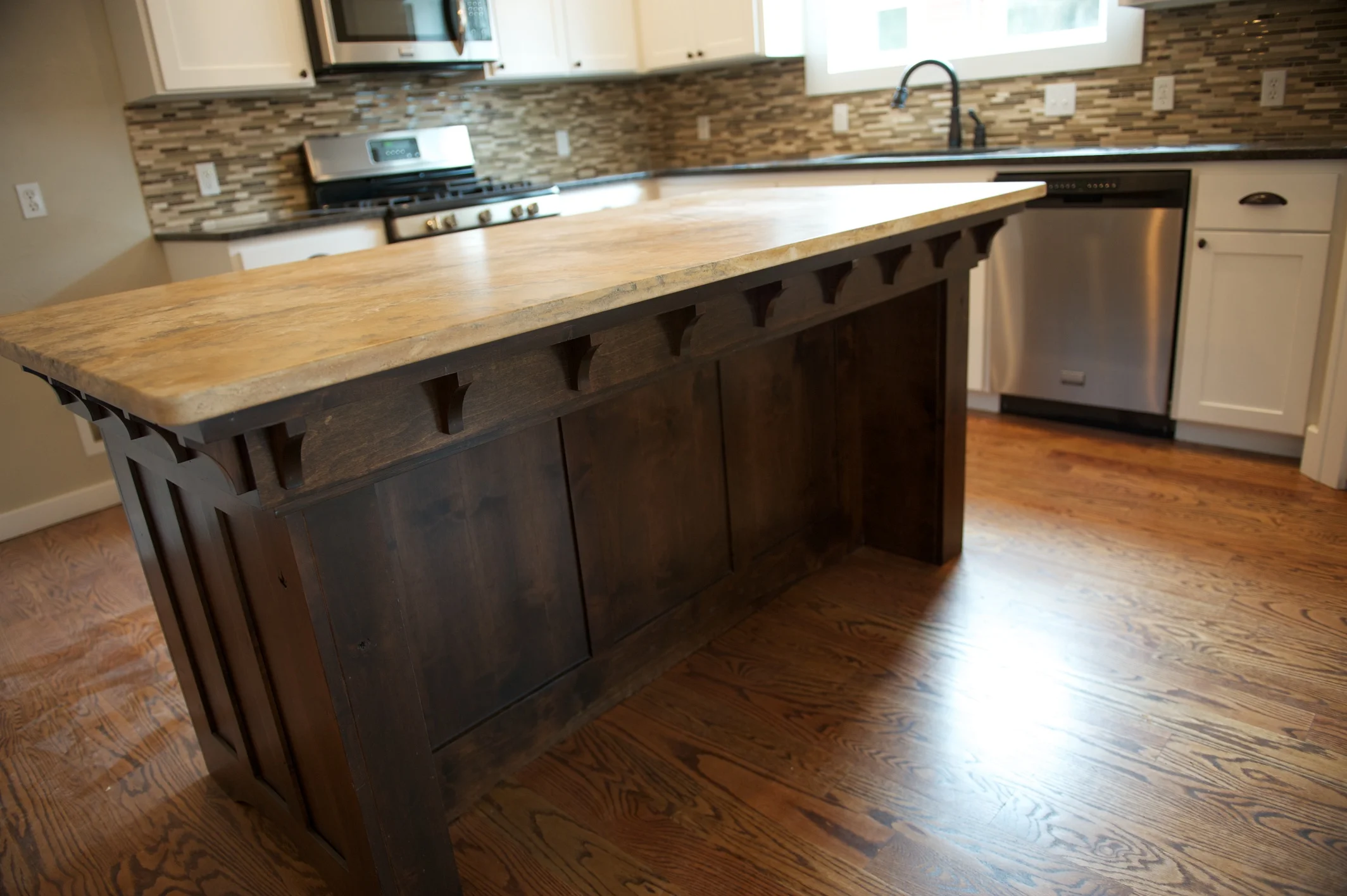 716 NW 22 0019.jpg