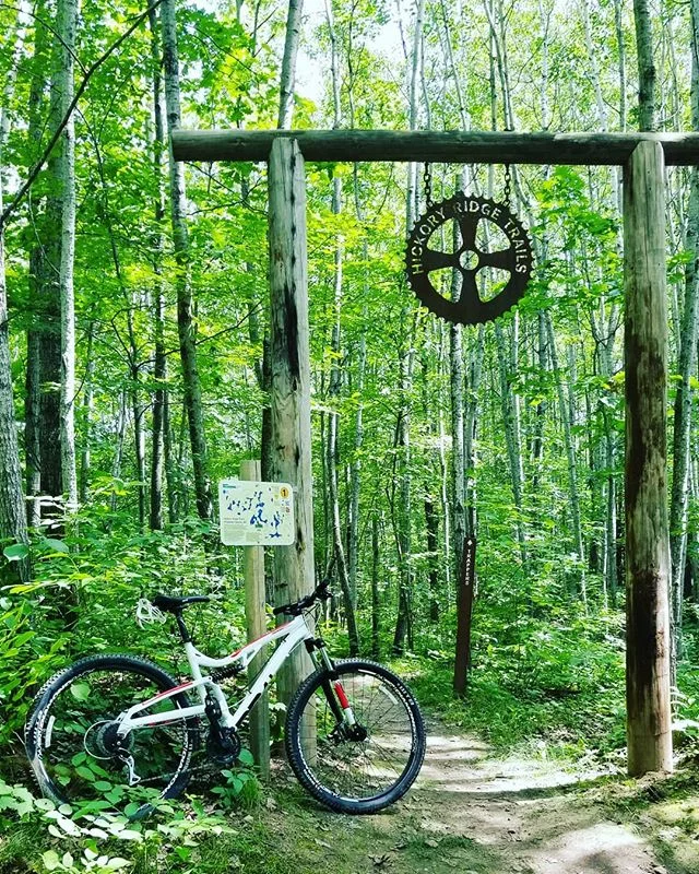 Hickory Ridge Trails. 
#ironbrotherhood #diamondback #fitness #fitfam #fit #powerlifting #mtb #biking #gym #cardio #diamondbackbikes #moutainbike #health #lifestyle #enjoy #love #adventure #lovelife #gymmotivation #motivation #wisonsin #singletrack #