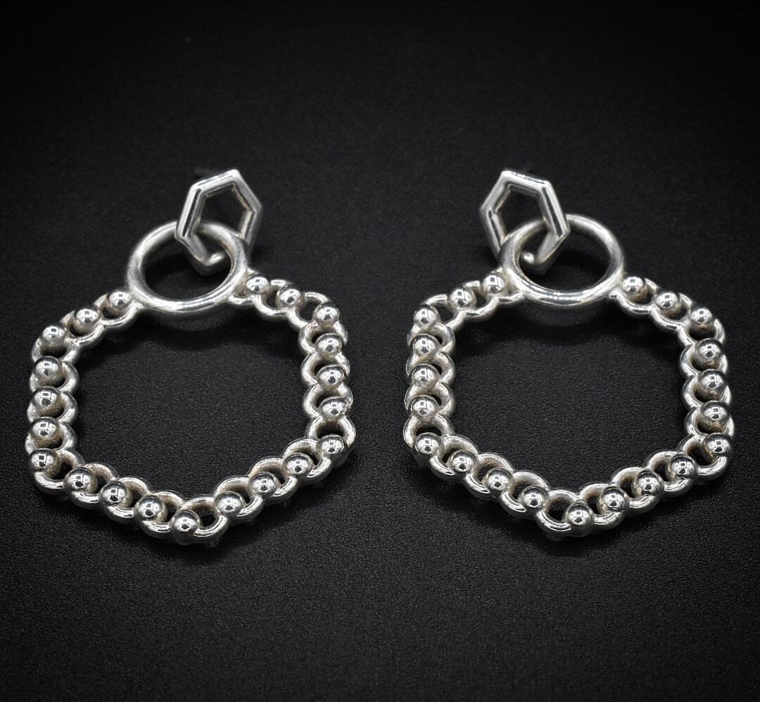 Ball chain hoops for all y'all ballers out there ✨❤️ #design #jewelrydesign #jewelry #nycfashion #LA #ninjasinparis #girlyouknowiiii #sexappeal #youngartists #thegirlsroom #silver #weout