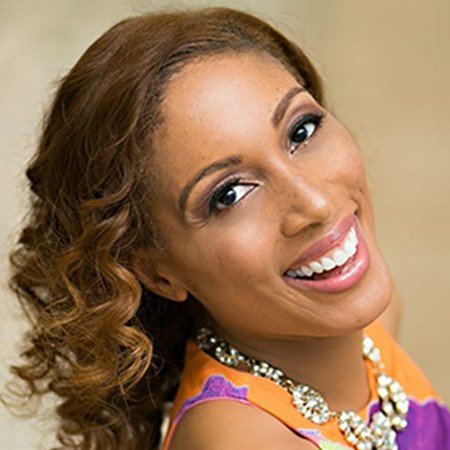 Jacqueline Echols // Soprano