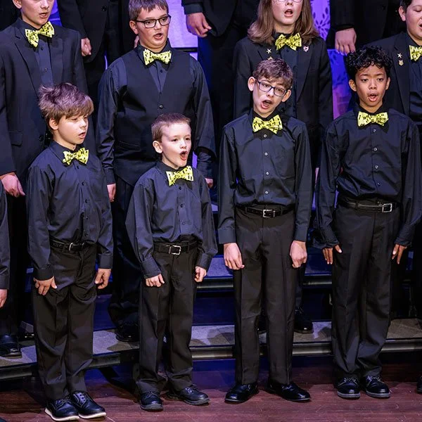 Performing arts seasons are officially in full swing, and opera and singing abound--lucky us! If you're looking to fill your days with music, there's no better time. 

We've rounded up some of the must-do opera and opera-adjacent events happening in 