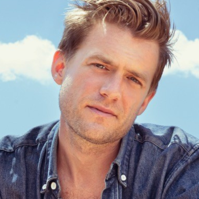 Anderson Nunnelly // Stage Director