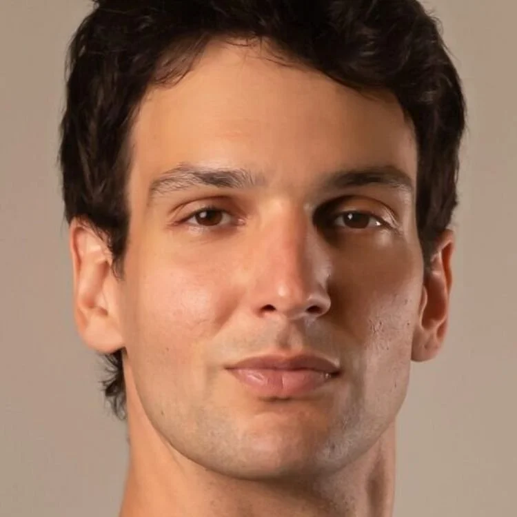 Philip Fedulov // Dancer
