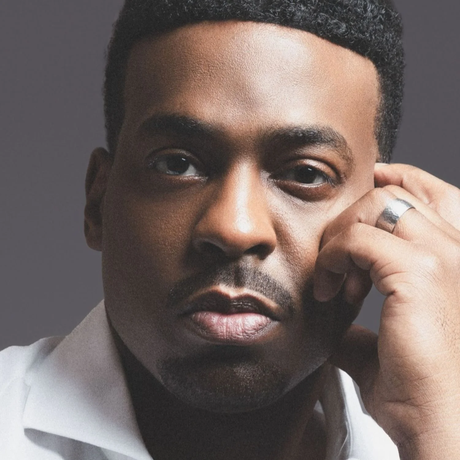 Soloman Howard // Bass
