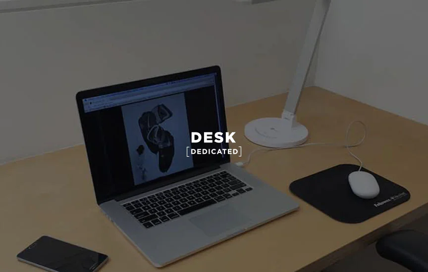 desk_dedicated.jpg