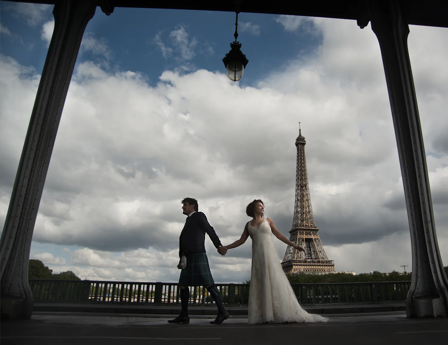 bir-hakim-eiffel-tower-trash-the-dress-chris-wallace-photography-1500.jpg